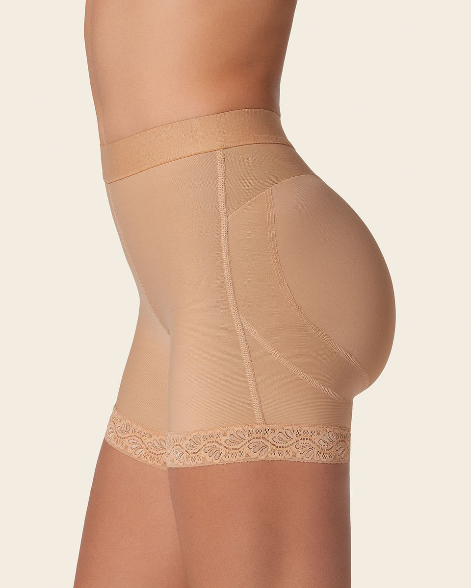 Braga faja tipo short levanta glúteos
