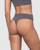 Tanga tiro alto en tecnología seamless#color_721-gris-plomo