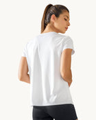 Camiseta deportiva de secado rápido y silueta semiajustada